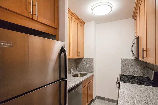 Rented by GoodRock Realty | media 11