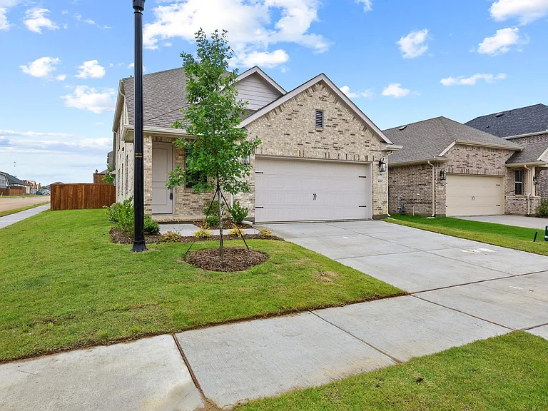 619 Sagebrush Trl — Photo 24