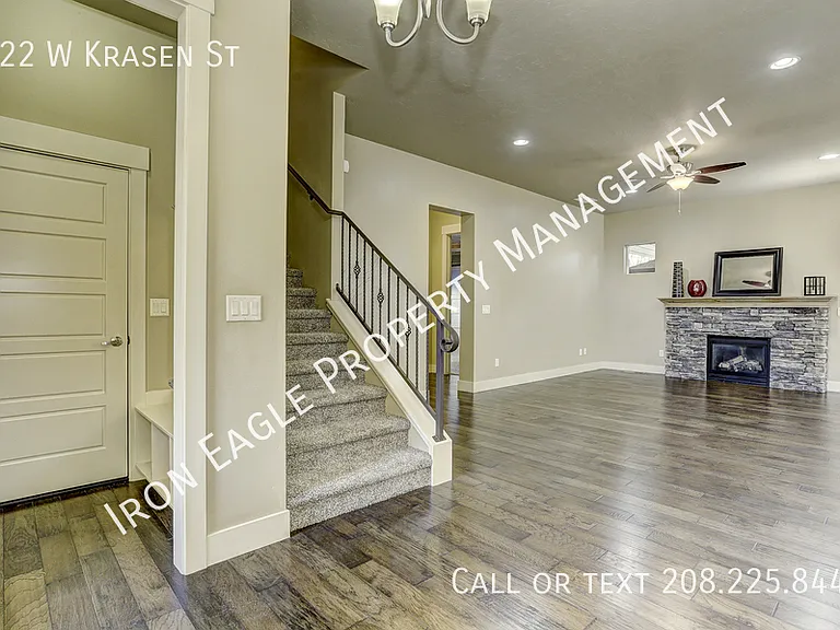 822 W Krasen St — Photo 8