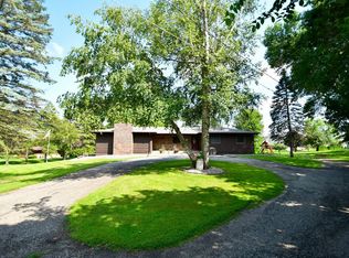825 1st Ave, Zumbrota, MN 55992