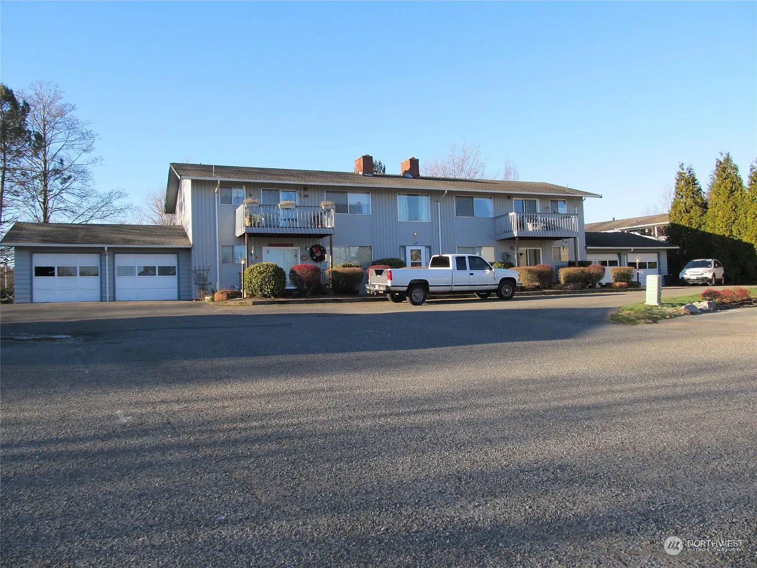 2166 Eastview Place photo 1