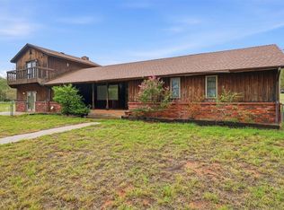 925 S Falcon Rd, Elk City, OK 73644