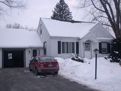 62 New Shaker Rd, Albany, NY, 12205