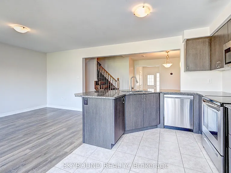 260 Waterbrook Ln — Photo 1
