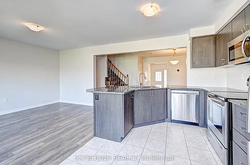 260 Waterbrook Ln Photo 1