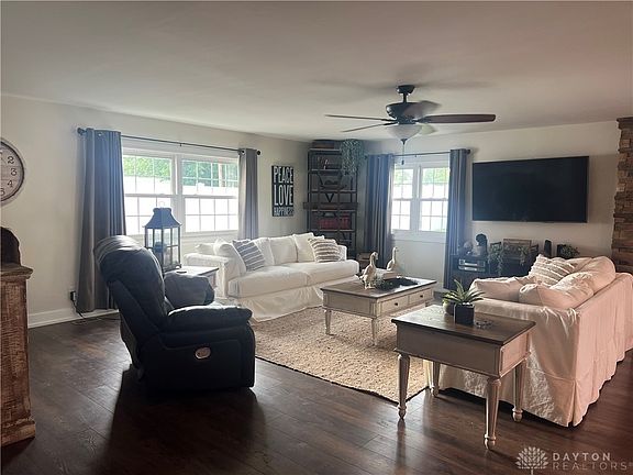 5th image of 5731 Marblehead Dr
