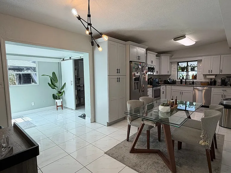 3000 Lake Margaret Dr — Photo 9