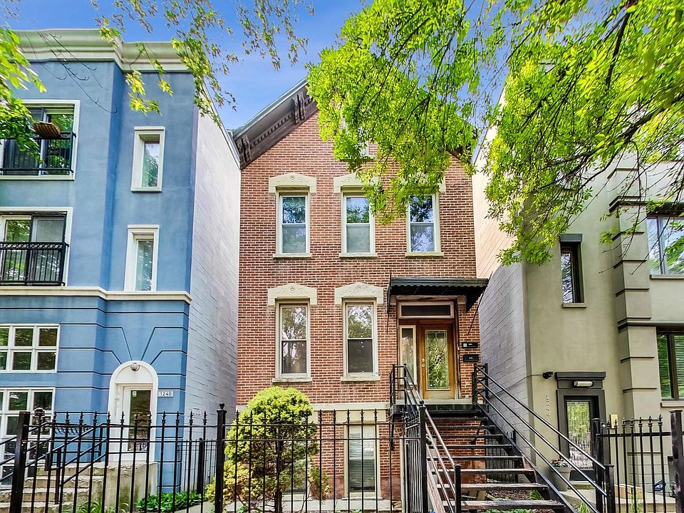 1st image of 1242 N Wood St #2