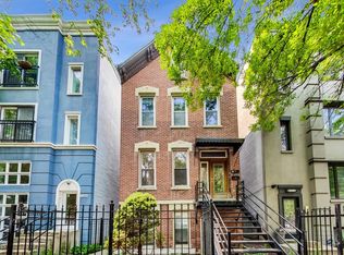 1242 N Wood St #2, Chicago, IL 60622