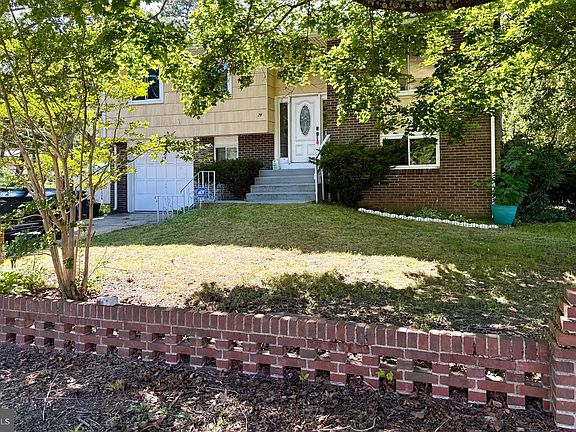 2nd image of 74 Sepulga Dr