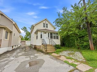 5227 Kitchener St, Niagara Falls, ON L2G 1B4