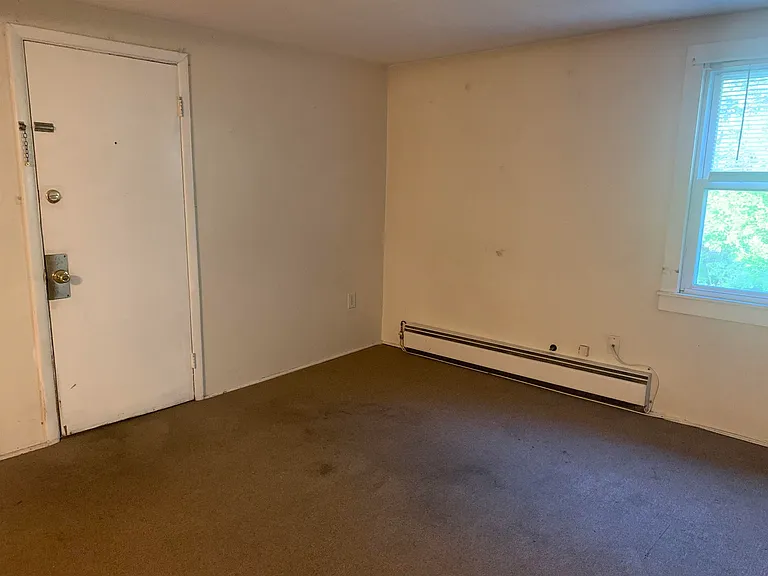 354A Main St #8 — Photo 6