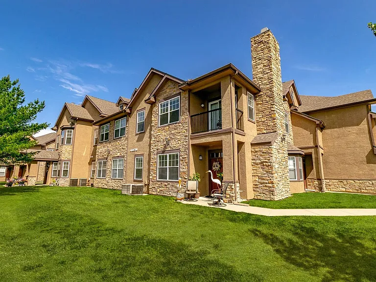 Village at Lionsgate — Photo 8
