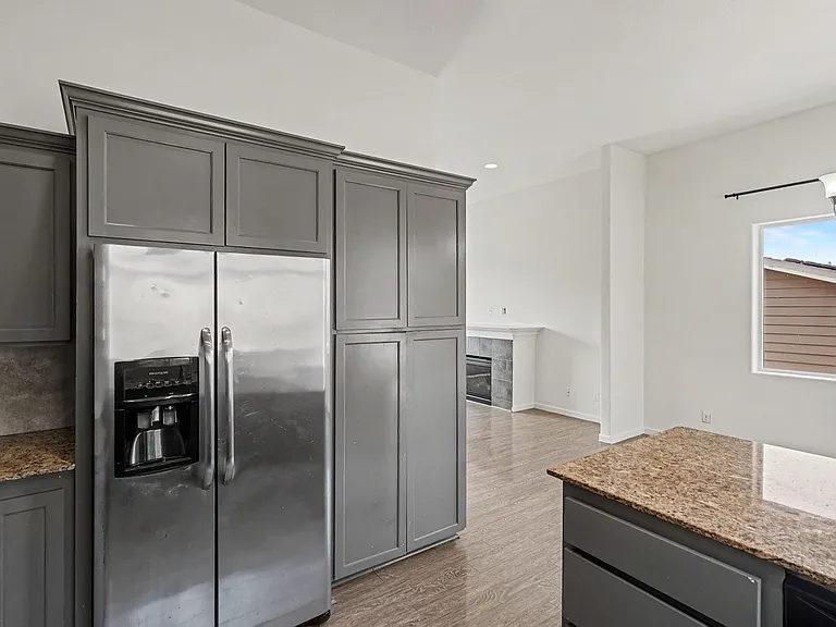 2495 Benjamin Ave NW — Photo 31