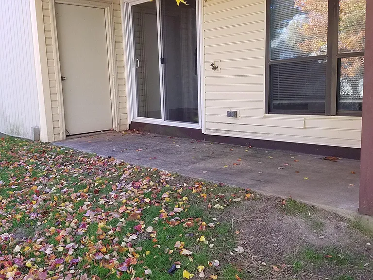 1823 Bridgetown Pike #601 — Photo 15