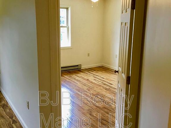 5th image of 6 Oregon Ave APT 7