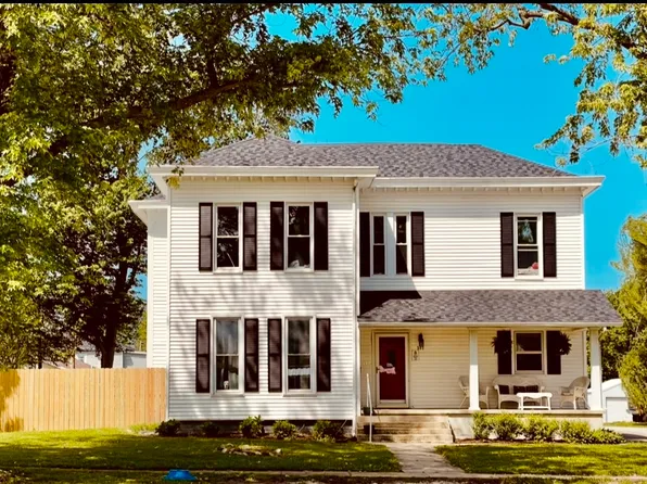 309 N Memorial St #4, Pittsfield, IL 62363