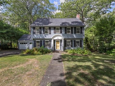 300 Knollwood Drive, New Haven, CT, 06515