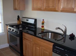 1414 Village Rd, Pittsburgh, PA 15205