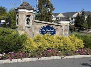 8 Brentwood Cir #8, Danbury, CT 06810
