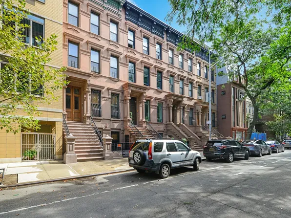 3 East 128th Street image 9 of 10