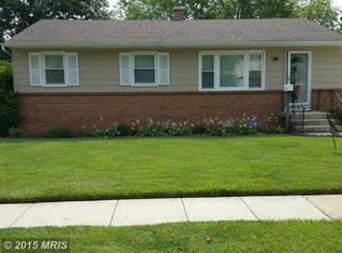 7537 Newberry Ln, Lanham, MD 20706