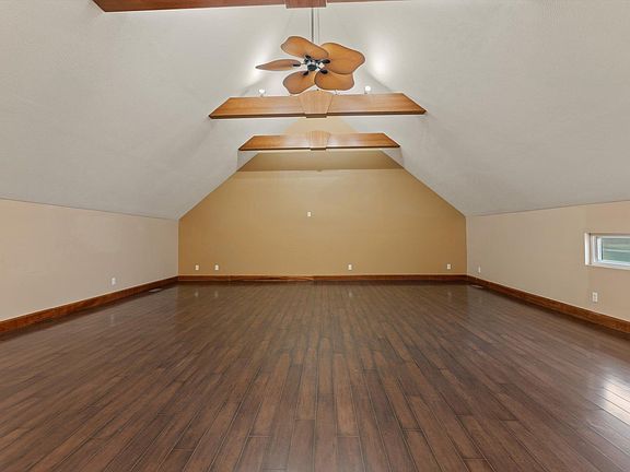 5th image of 7692 N Emery Rd