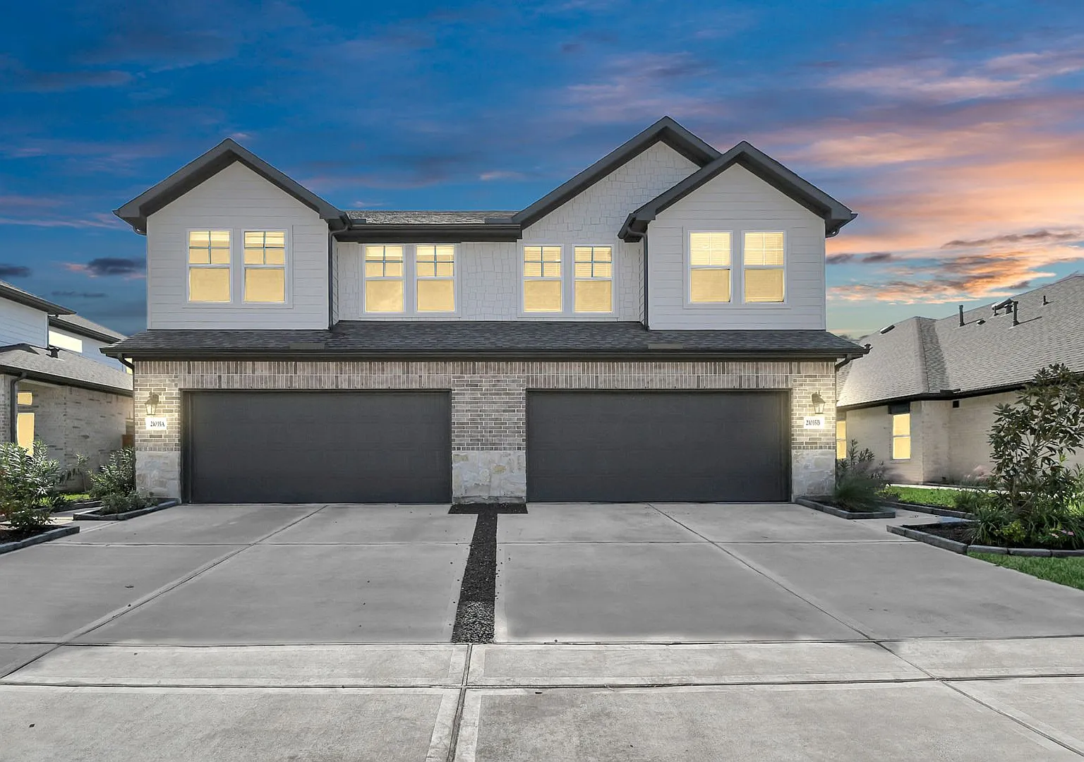 Welcome to the Sage Spacious Style, Effortless Elegance. — Photo 1