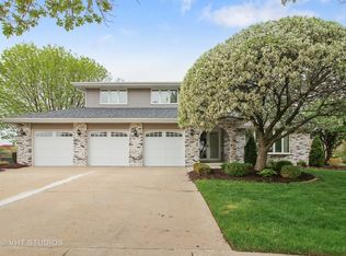 17324 Valley View Dr, Tinley Park, IL 60477