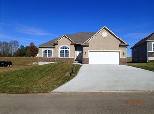 13955 Indian Ridge St, Joseph, MO 64505