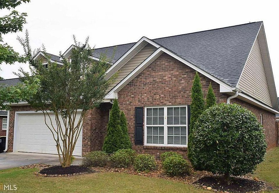 1st image of 7 Hawk Spring Dr SW