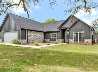 19988 Saddlebrook Dr, Lindale, TX 75771