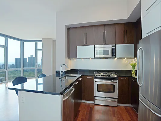 Sold by Sotheby's International Realty | media 2