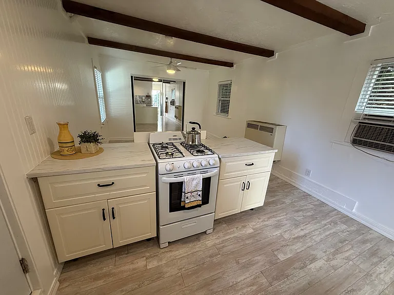 190 Lubeck Rd #29 — Photo 8