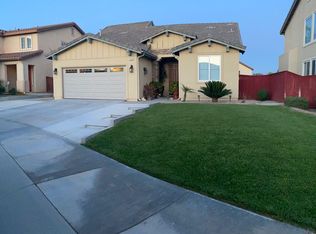 1452 Half Moon Ln, Beaumont, CA 92223