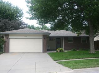 5110 S Windlesham Ct, Lincoln, NE 68516
