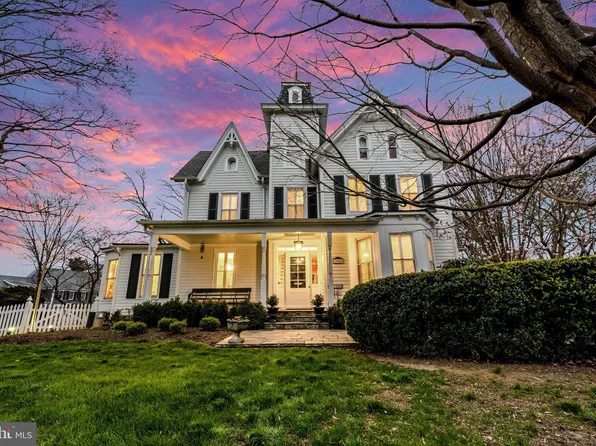 3500 Chain Bridge Rd, Fairfax, VA 22030