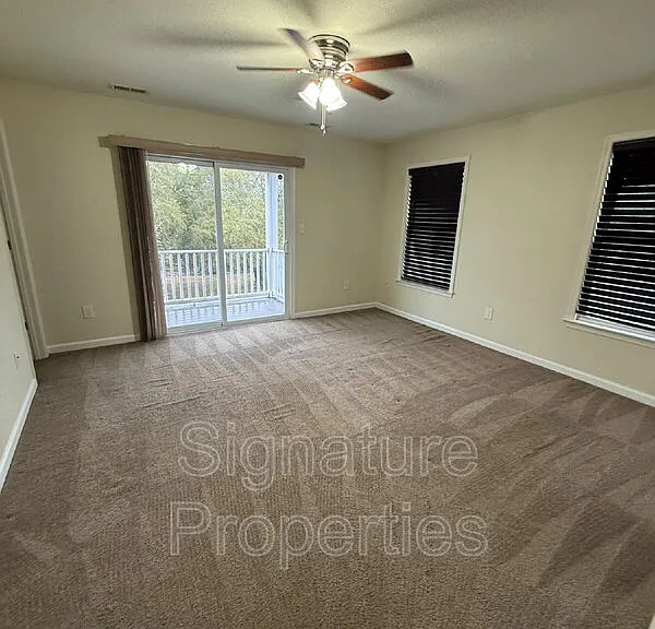 3239 Granby St — Photo 17