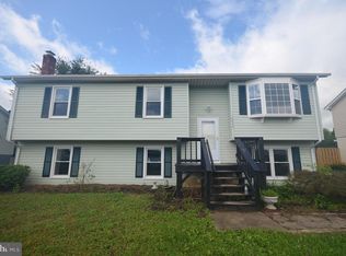 10936 Blake Ln, Bealeton, VA 22712