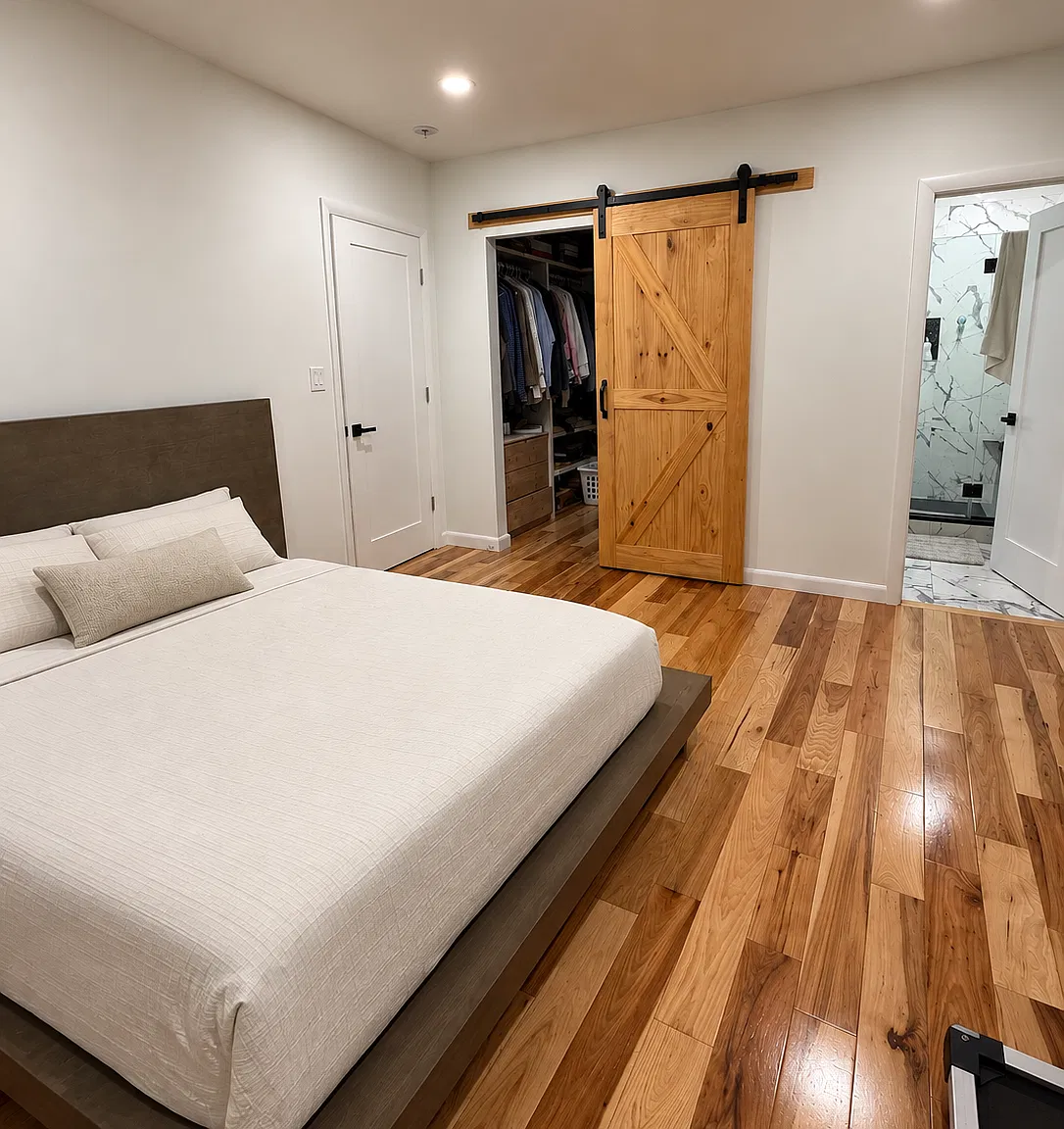 3 bed, 1400 sqft, $2,900 — Photo 1