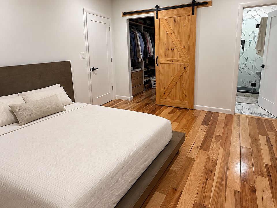 1st image of 33-35 Boehm St #33