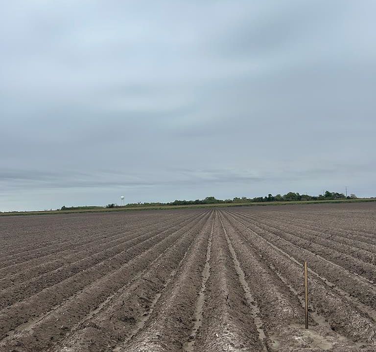 1st image of Weaver Rd