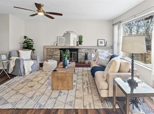 303 N Cedar St, O'Fallon, IL 62269