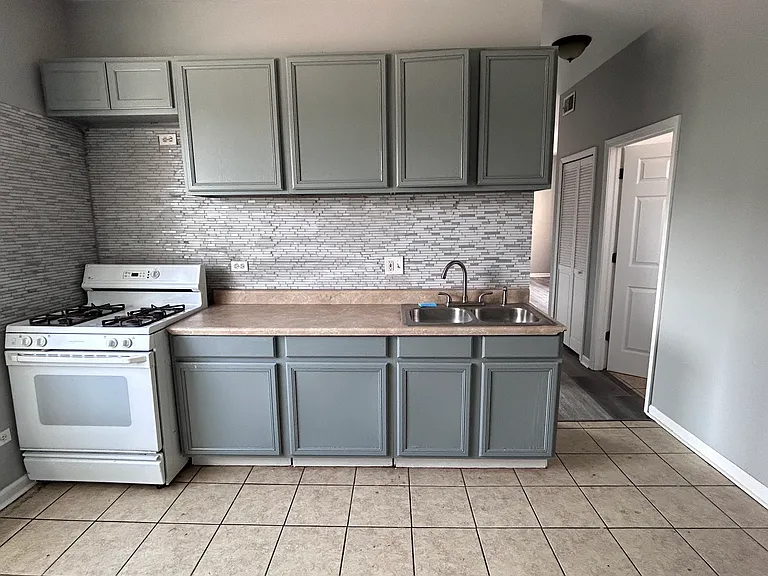 3005 W 19th St #3E — Photo 3