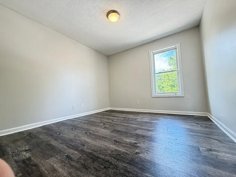 Jacobs Landing Apartments — Photo 17