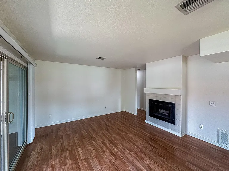 10734 Dabney Dr #61 — Photo 3