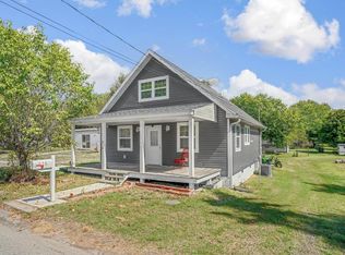 636 S 7th St, Mitchell, IN 47446