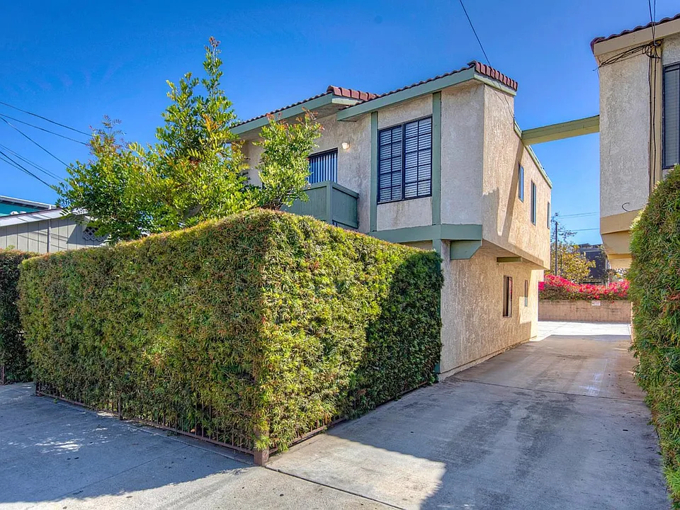408 N Venice Blvd #A