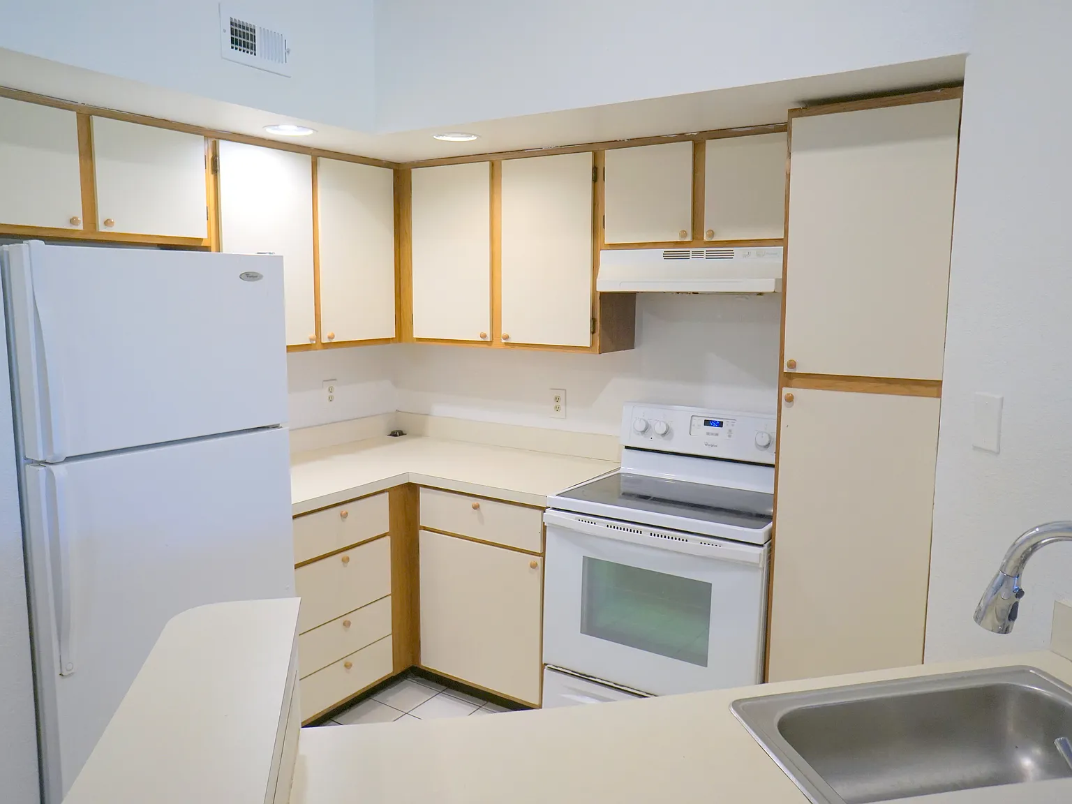 1 bed, 743 sqft, $1,800 — Photo 4