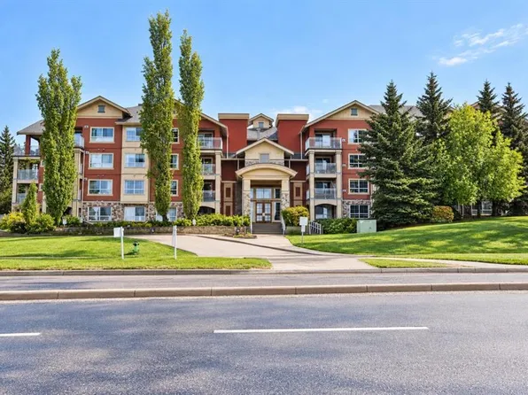 5115 E Richard Rd SW #211, Calgary, AB T3E 7M7
